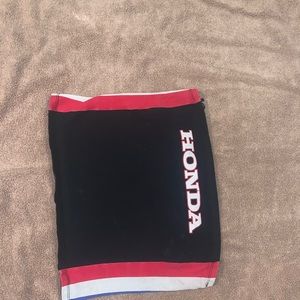 Honda halter top